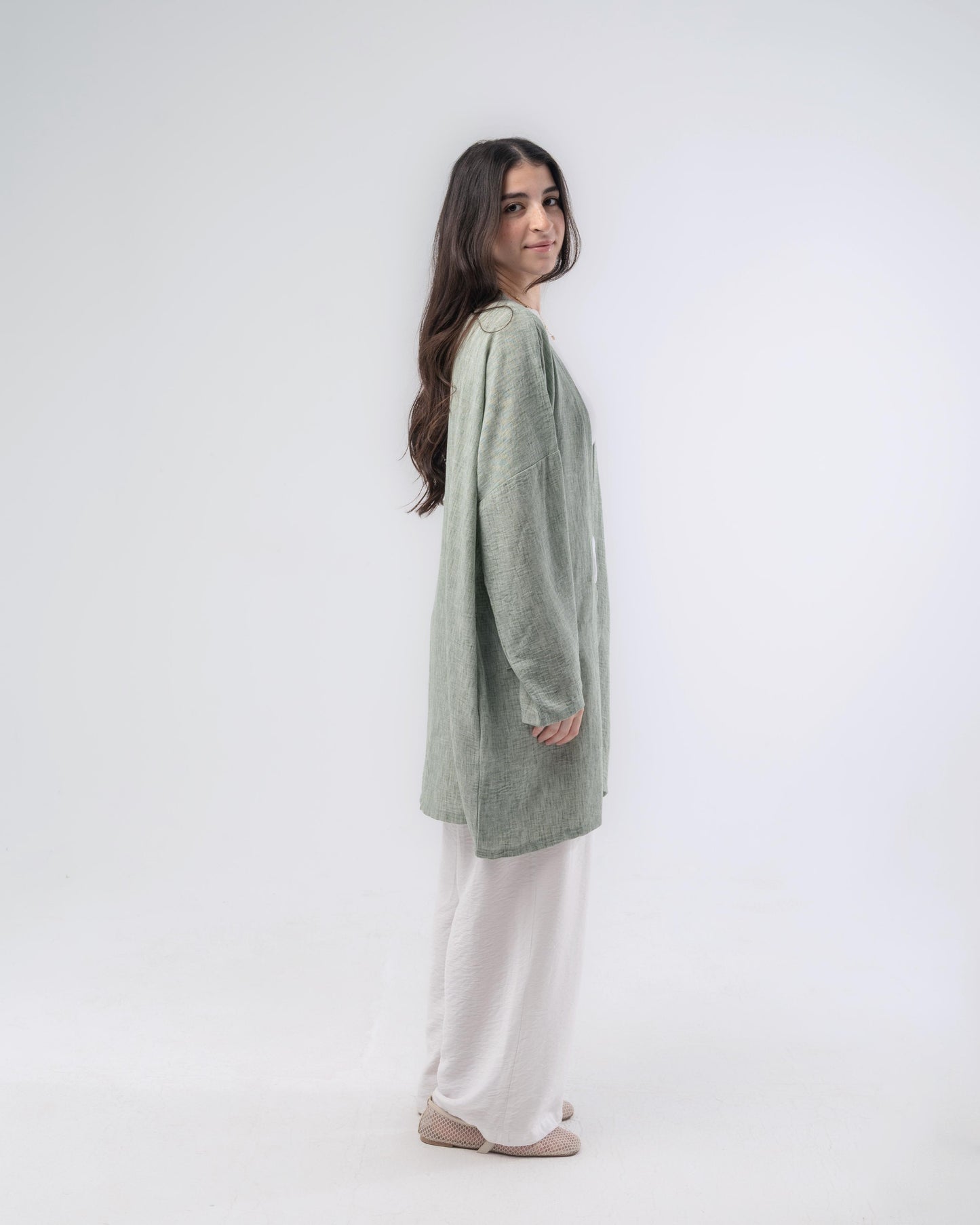 Blend-in Linen Kimono in Sage