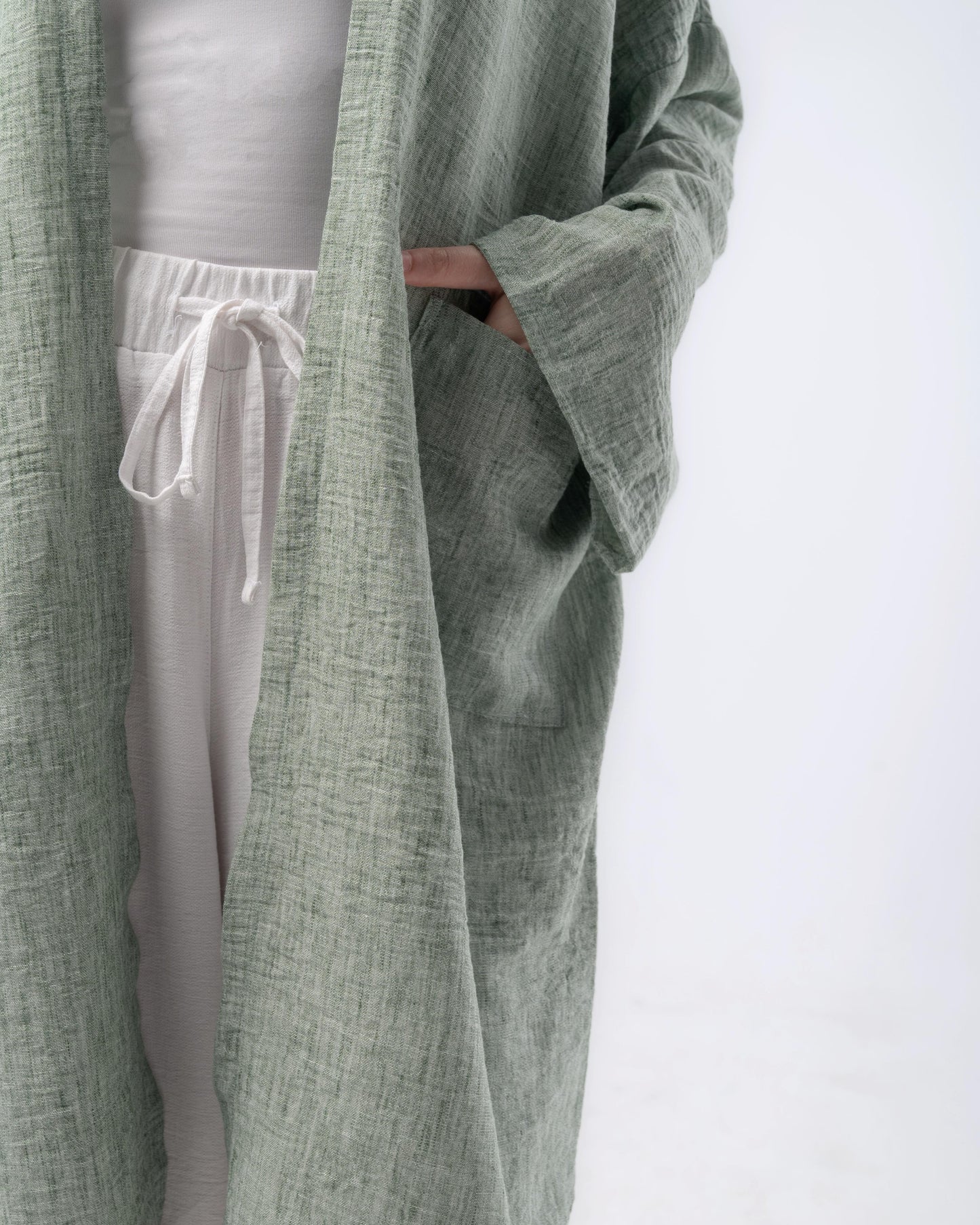 Blend-in Linen Kimono in Sage