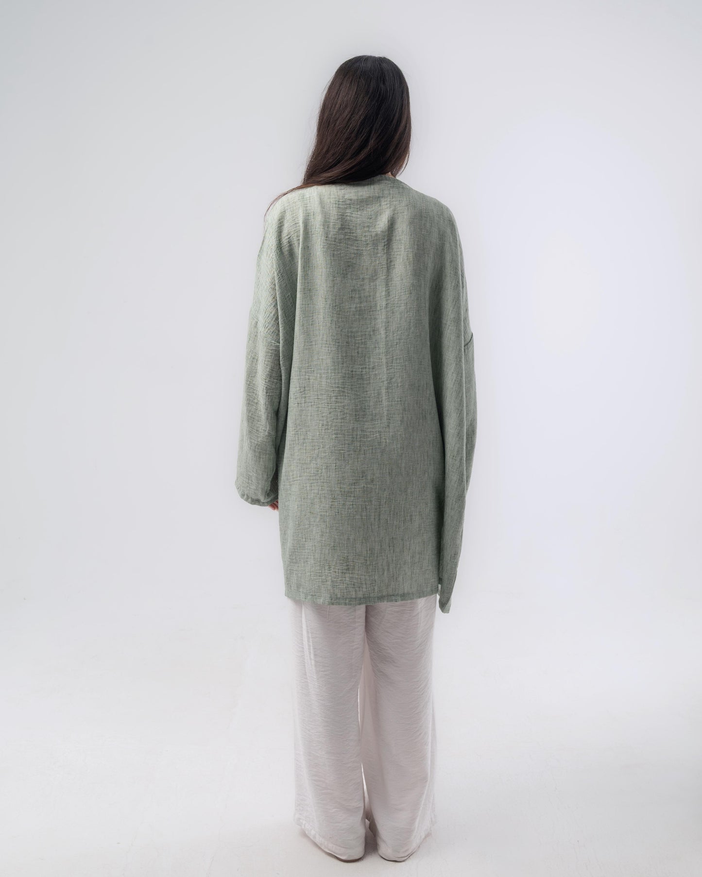 Blend-in Linen Kimono in Sage